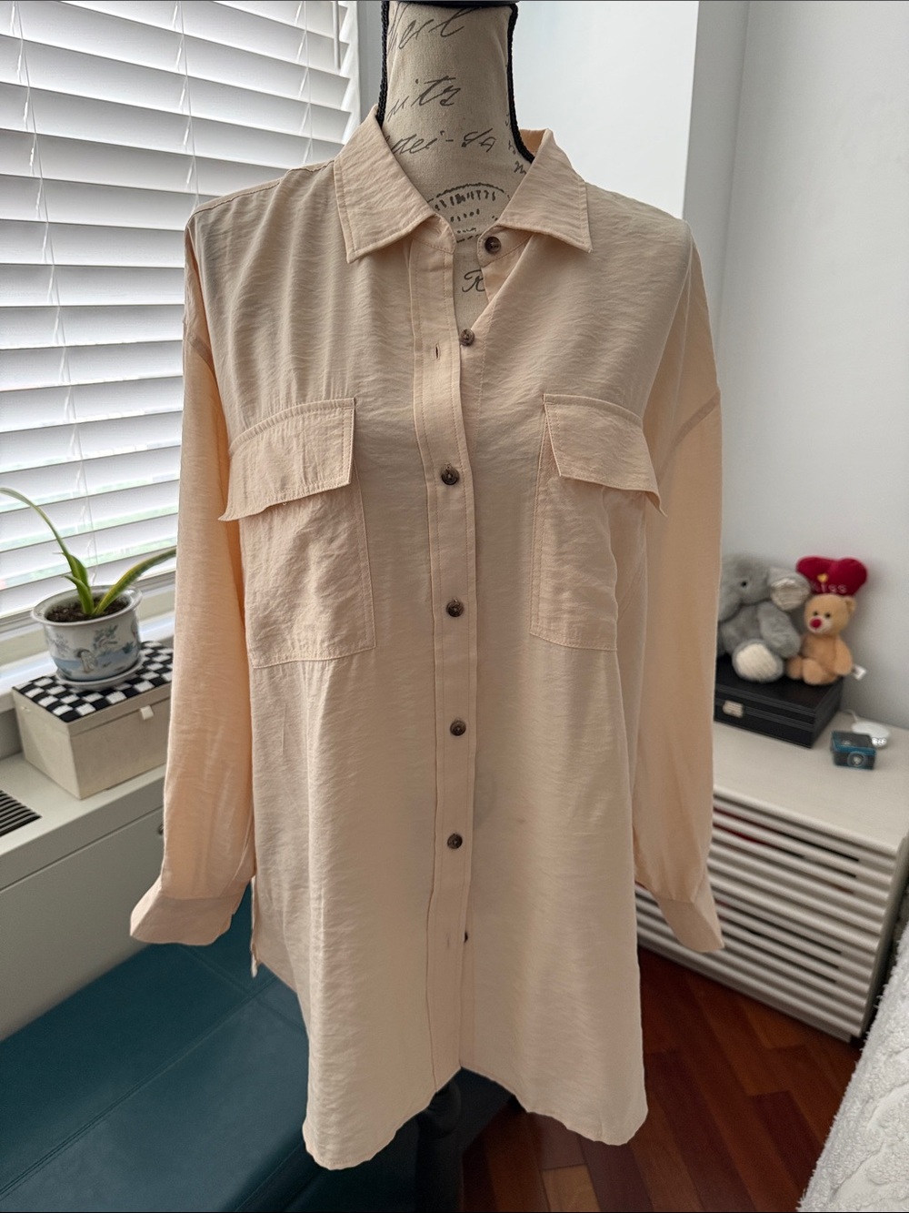 Banana Republic Cream Button-Down Shirt
